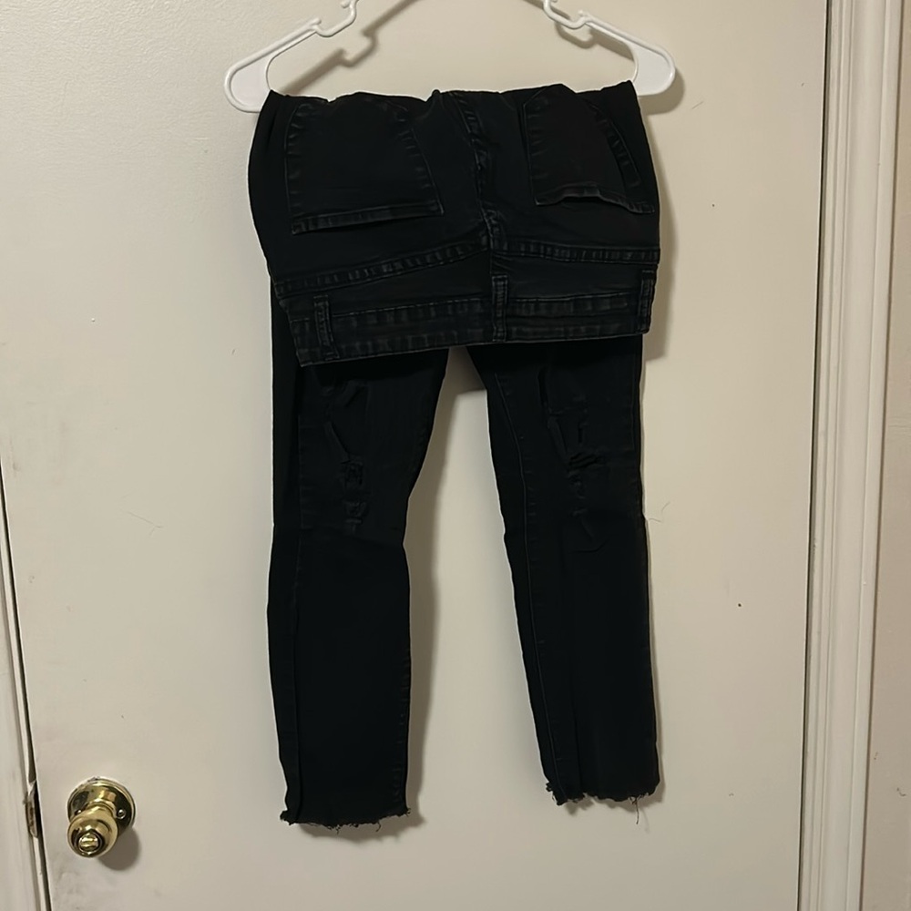 Fashion Nova Black Ripped Women’s Skinny Jeans